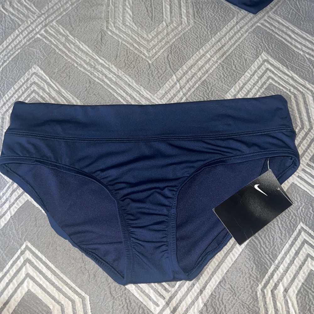 ☀️NWT Nike bikini bottoms!